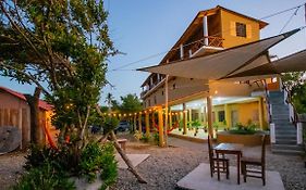Hotel La Playa